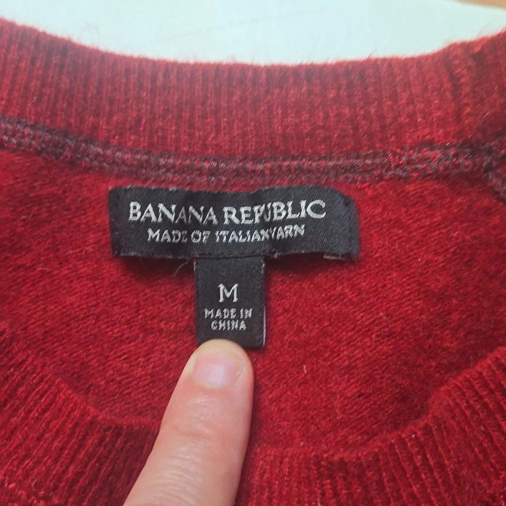 Banana Republic Red Merino Wool Sweater-M